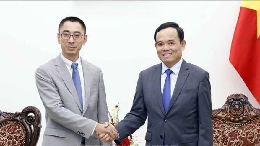 Deputy PM hosts Vice President of Huawei Asia Pacific